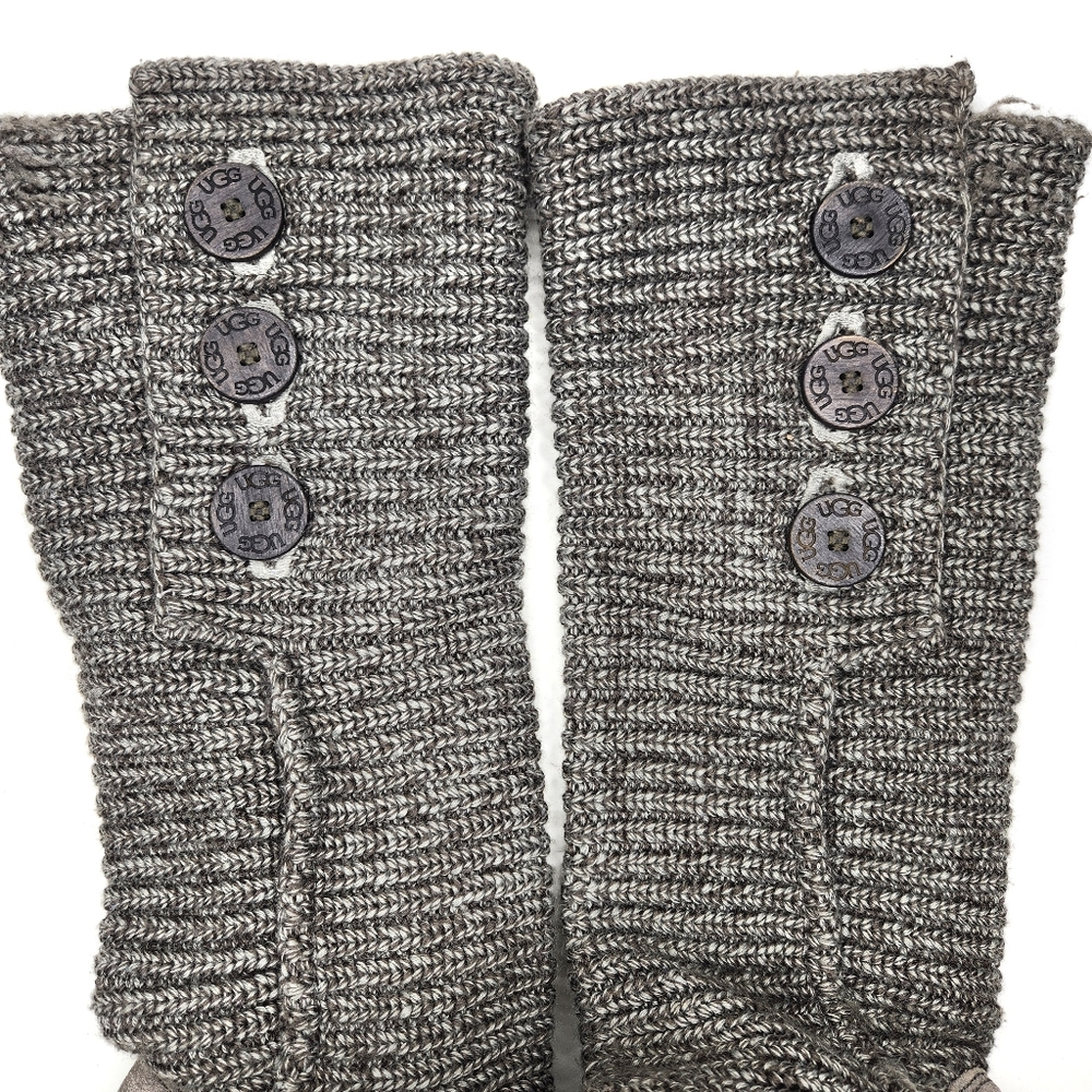UGG Classic Cardigan Knit Boots in Gray size 8 - Picture 10 of 12